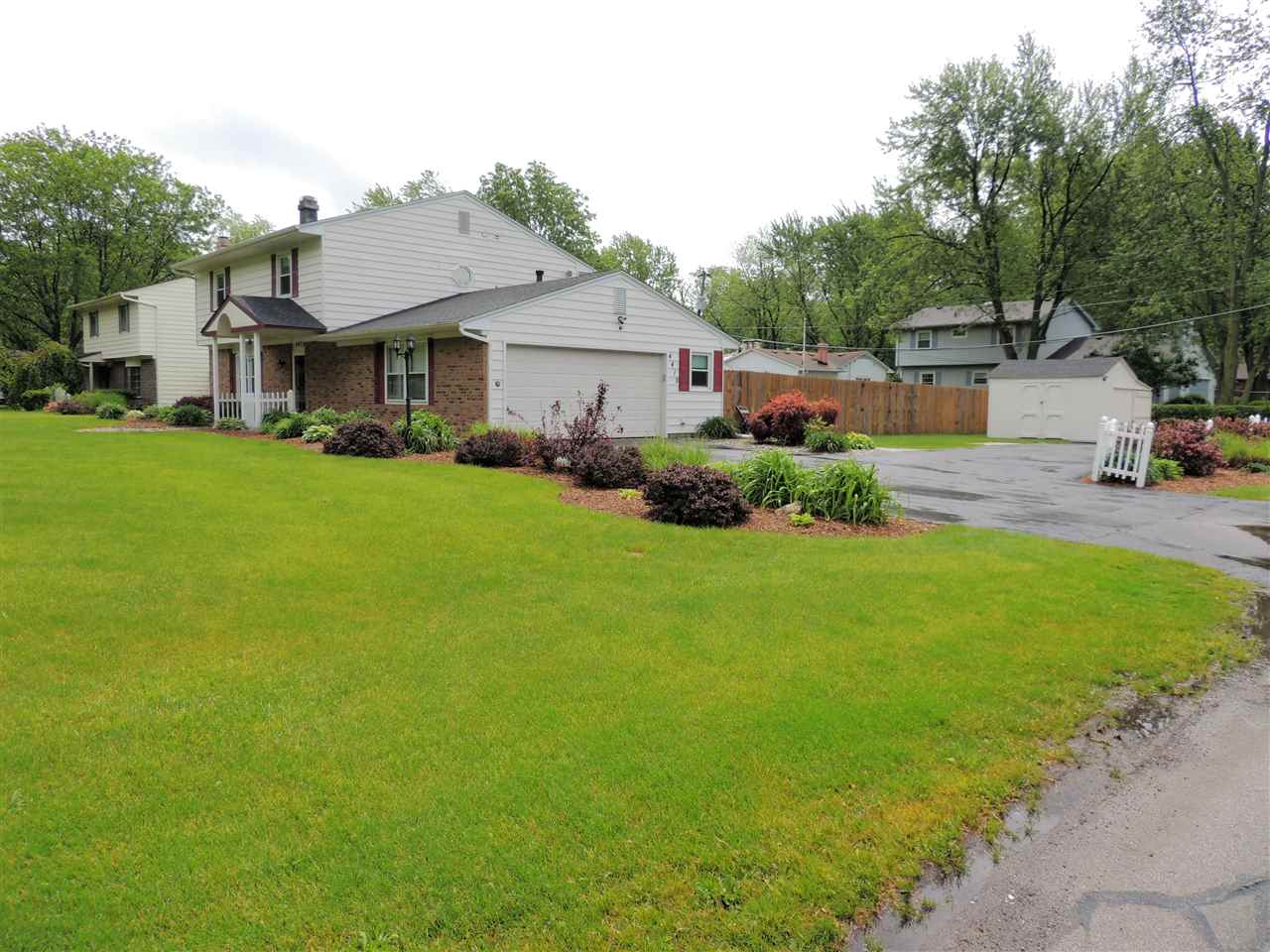 4410 Trier Road Fort Wayne, IN 46815 - Photo 3 of 36 Gallery Image 3