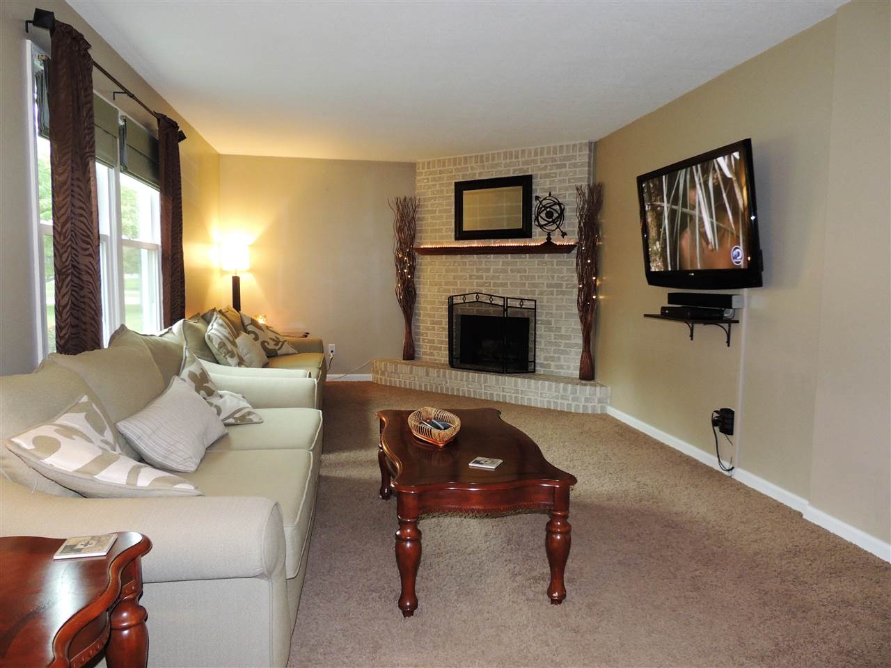 4410 Trier Road Fort Wayne, IN 46815 - Photo 6 of 36 Gallery Image 6