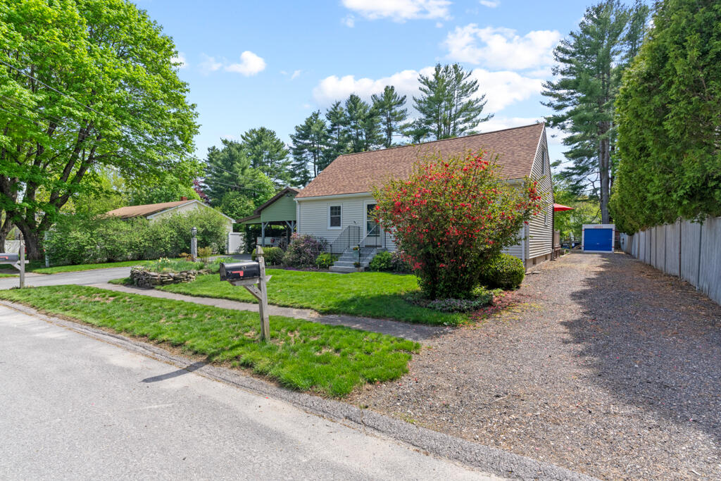 20 Temple Street Westbrook, ME 04092 - Photo 3 of 34 DSC08379