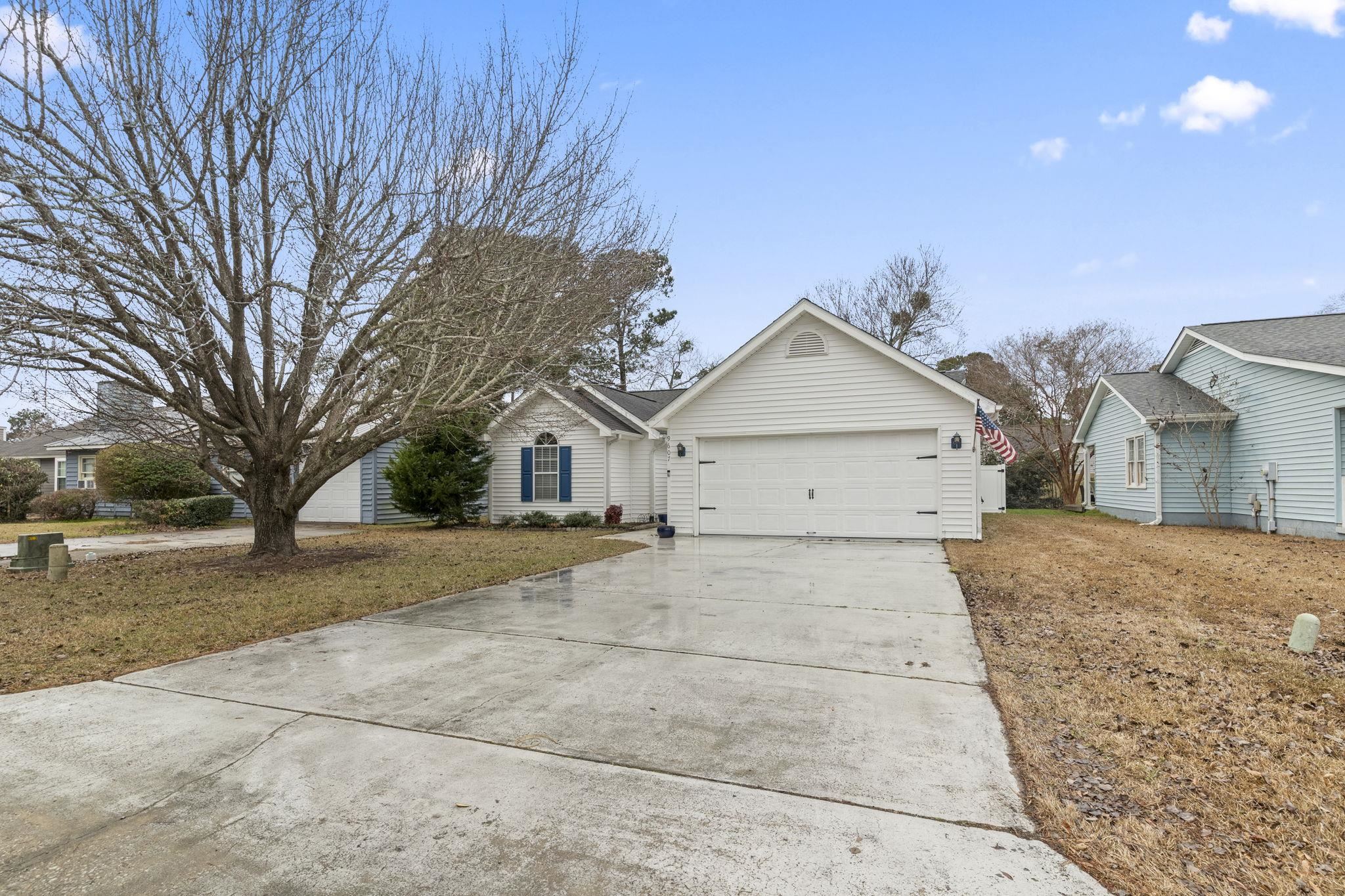 9607 Kings Grant Drive Murrells Inlet, SC 29576 - Photo 2 of 44