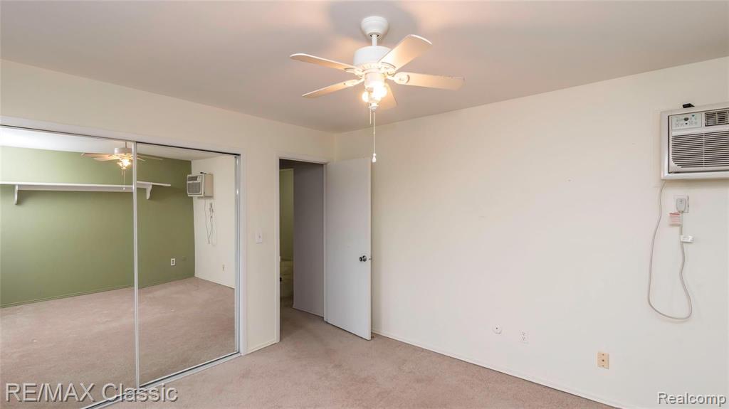 4905 Crooks Road, Unit B4 Royal Oak, MI 48073 - Photo 30 of 36