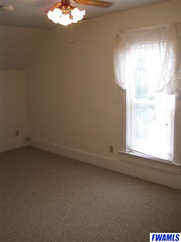 1413 Spring Street Fort Wayne, IN 46808 - Photo 12 of 25