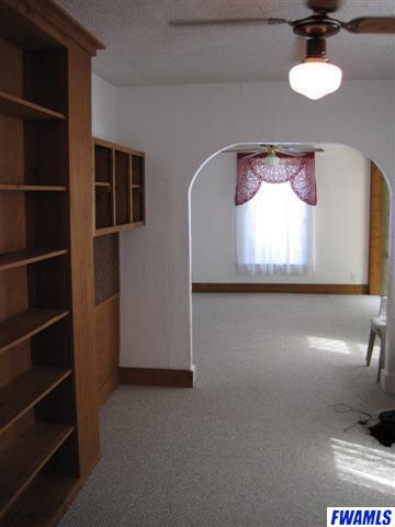 1413 Spring Street Fort Wayne, IN 46808 - Photo 8 of 25