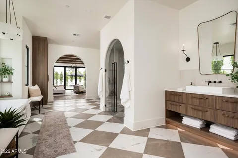 $4,850,000 | 12034 North 68th Place, Scottsdale, AZ 85254