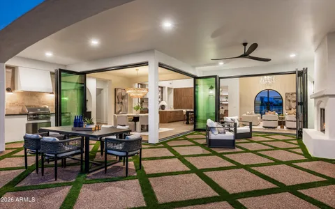 $4,850,000 | 12034 North 68th Place, Scottsdale, AZ 85254