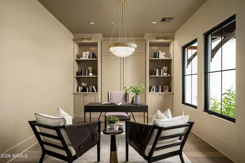 $4,850,000 | 12034 North 68th Place, Scottsdale, AZ 85254