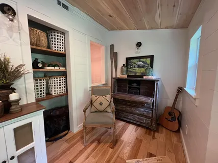 $436,111 | 210 East Overbend Trail, Blue Ridge, GA 30513