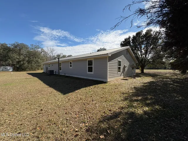 $314,900 | 21704 Magnolia Springs Road, Moss Point, MS 39562