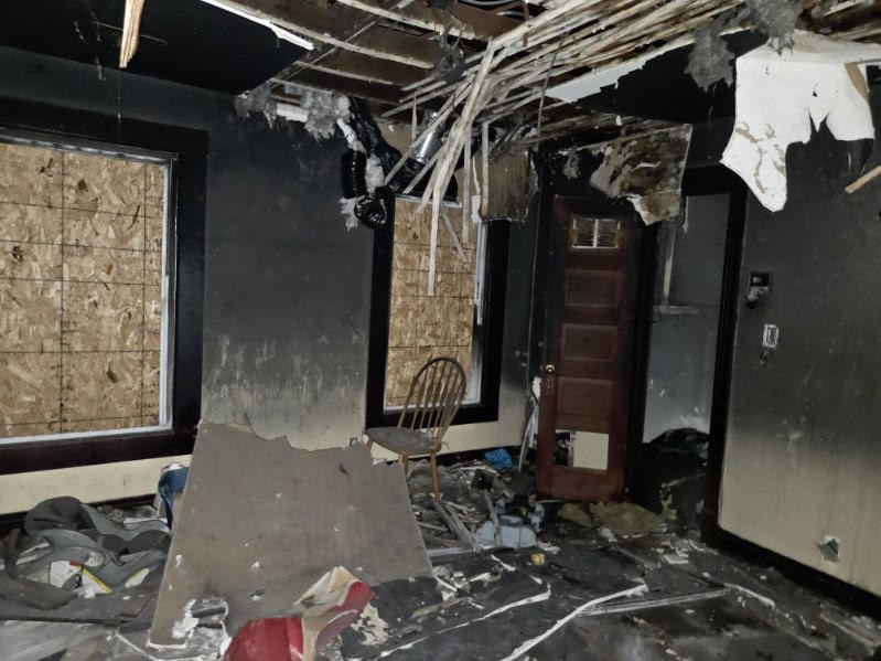 7116 South Lafayette Avenue Chicago, IL 60621 - Photo 8 of 10