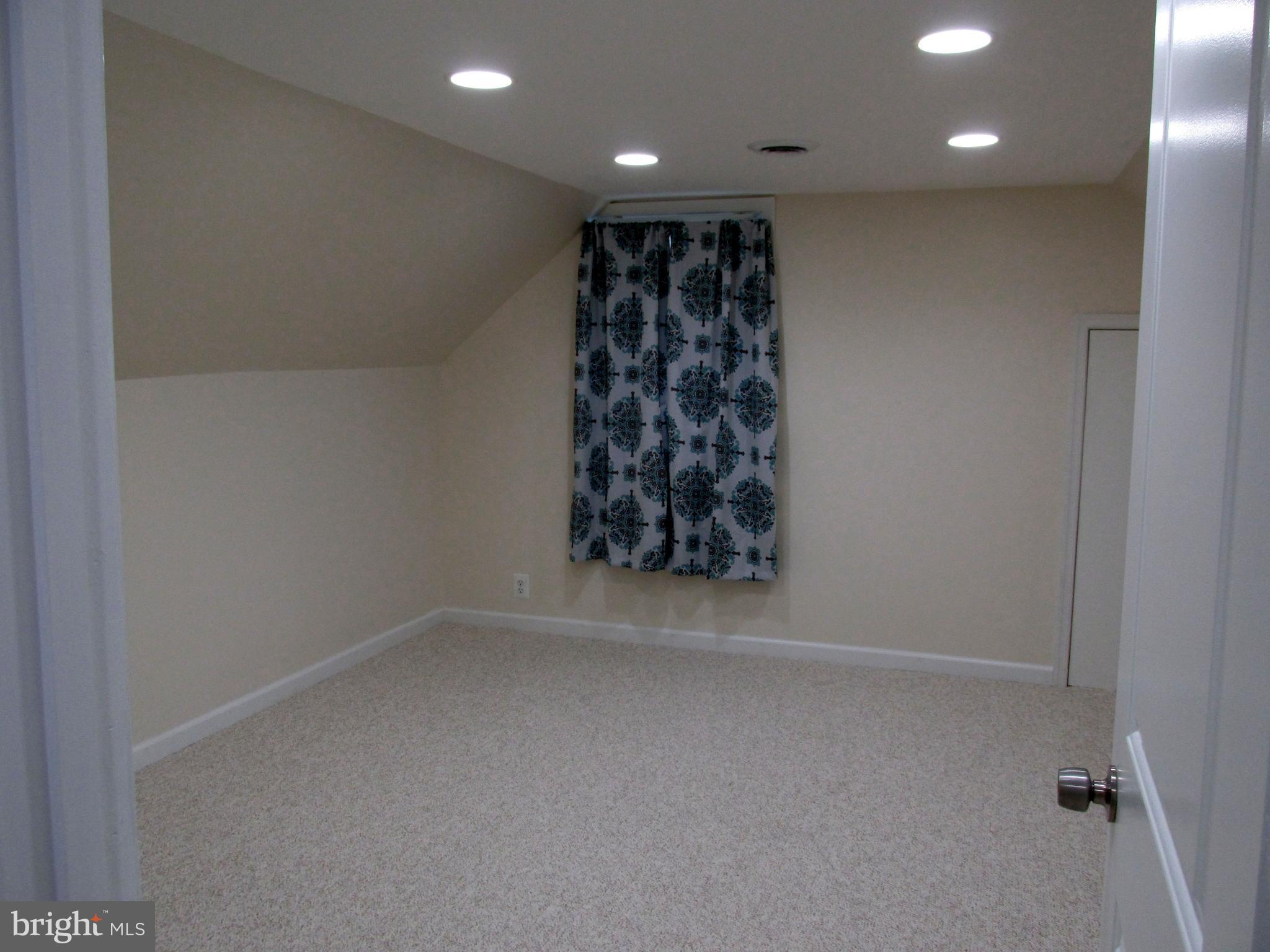 3131 Cornwall Road Baltimore, MD 21222 - Photo 16 of 30 Bedroom