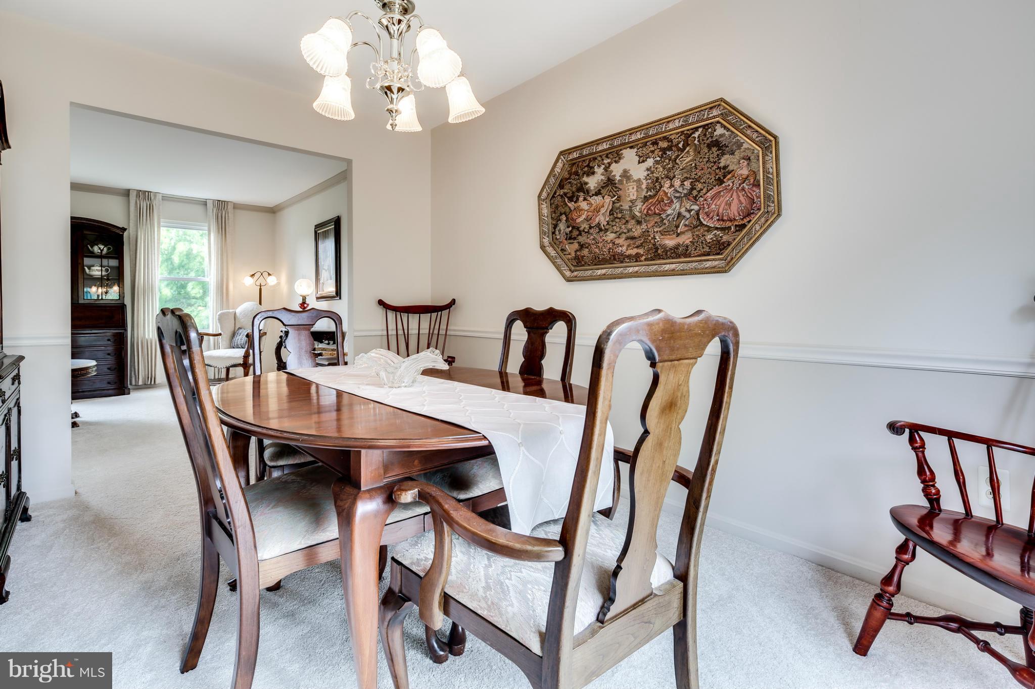 10411 Carlyn Ridge Road Damascus, MD 20872 - Photo 11 of 28 Dining Room