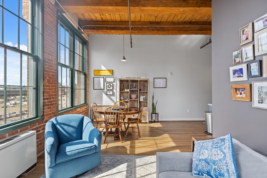 63 Melcher Street, Unit 403 Boston, MA 02210 - Photo 4 of 13