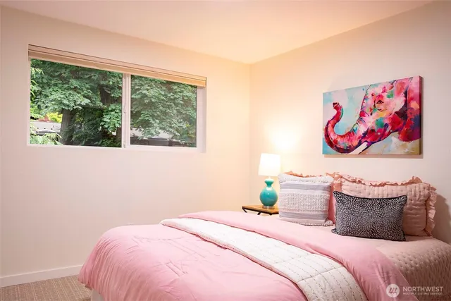 $1,275,000 | 10761 Bill Point Crest Northeast, Bainbridge Island, WA 98110