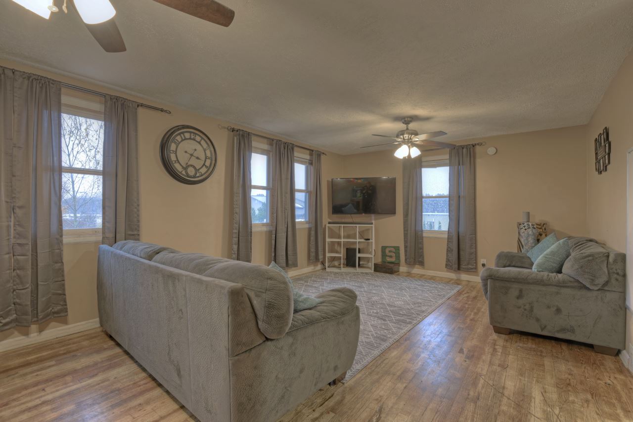 4160 Vance Road Traverse City, MI 49685 - Photo 15 of 28 1869935-14.JPG