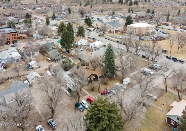 a view of outdoor space with green space