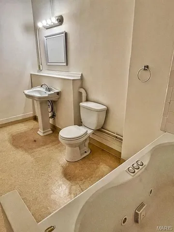 $1,100 | 1709 Washington Avenue, Unit 500, St. Louis, MO 63103