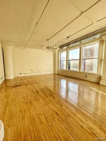 $1,100 | 1709 Washington Avenue, Unit 500, St. Louis, MO 63103