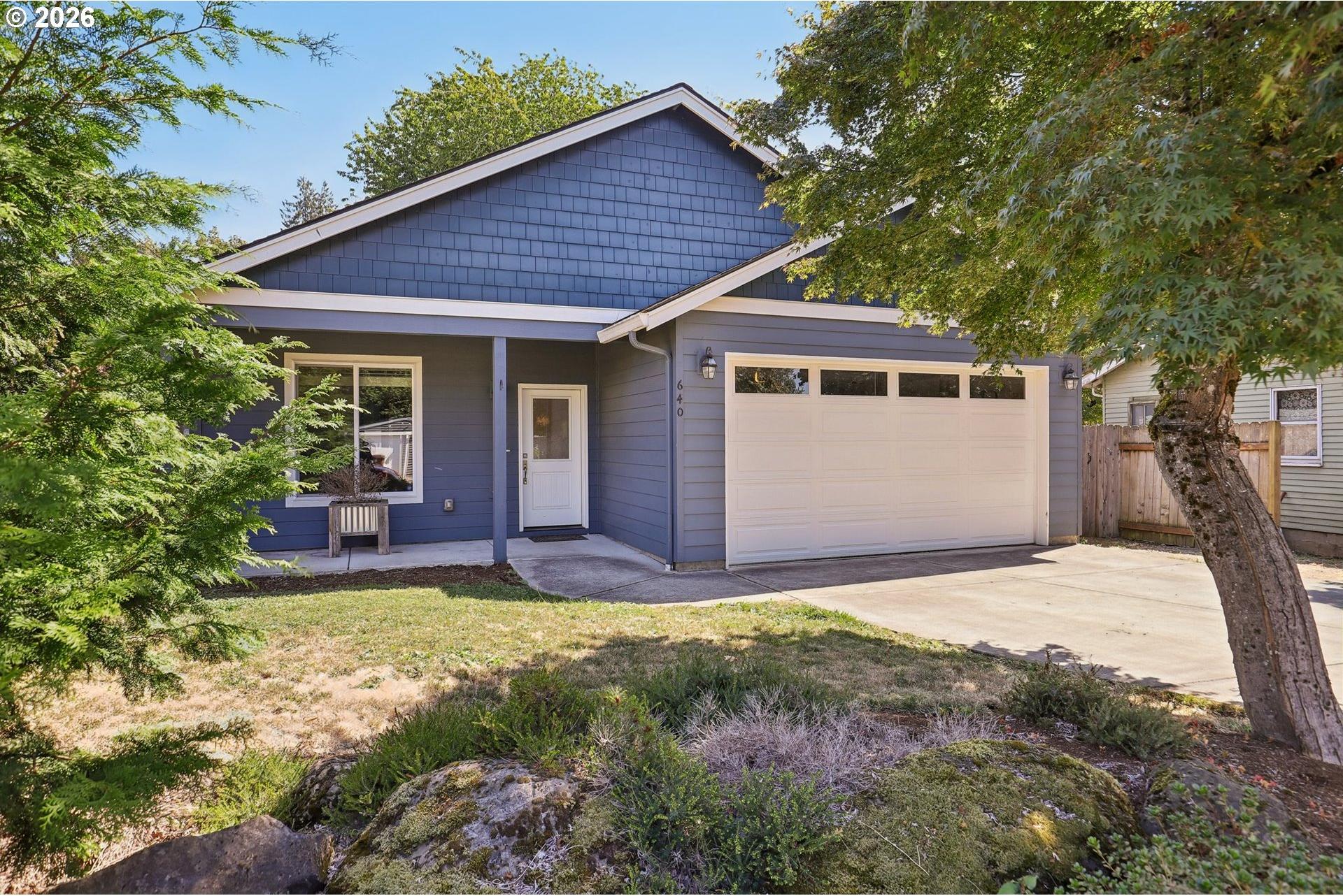 640 Southeast Sumner Street Camas, WA 98607 - Photo 2 of 37 Gallery Image 2