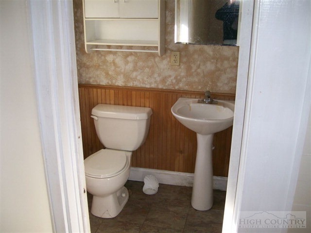 110 Ray Brown Road Boone, NC 28607 - Photo 4 of 18 Gallery Image 4