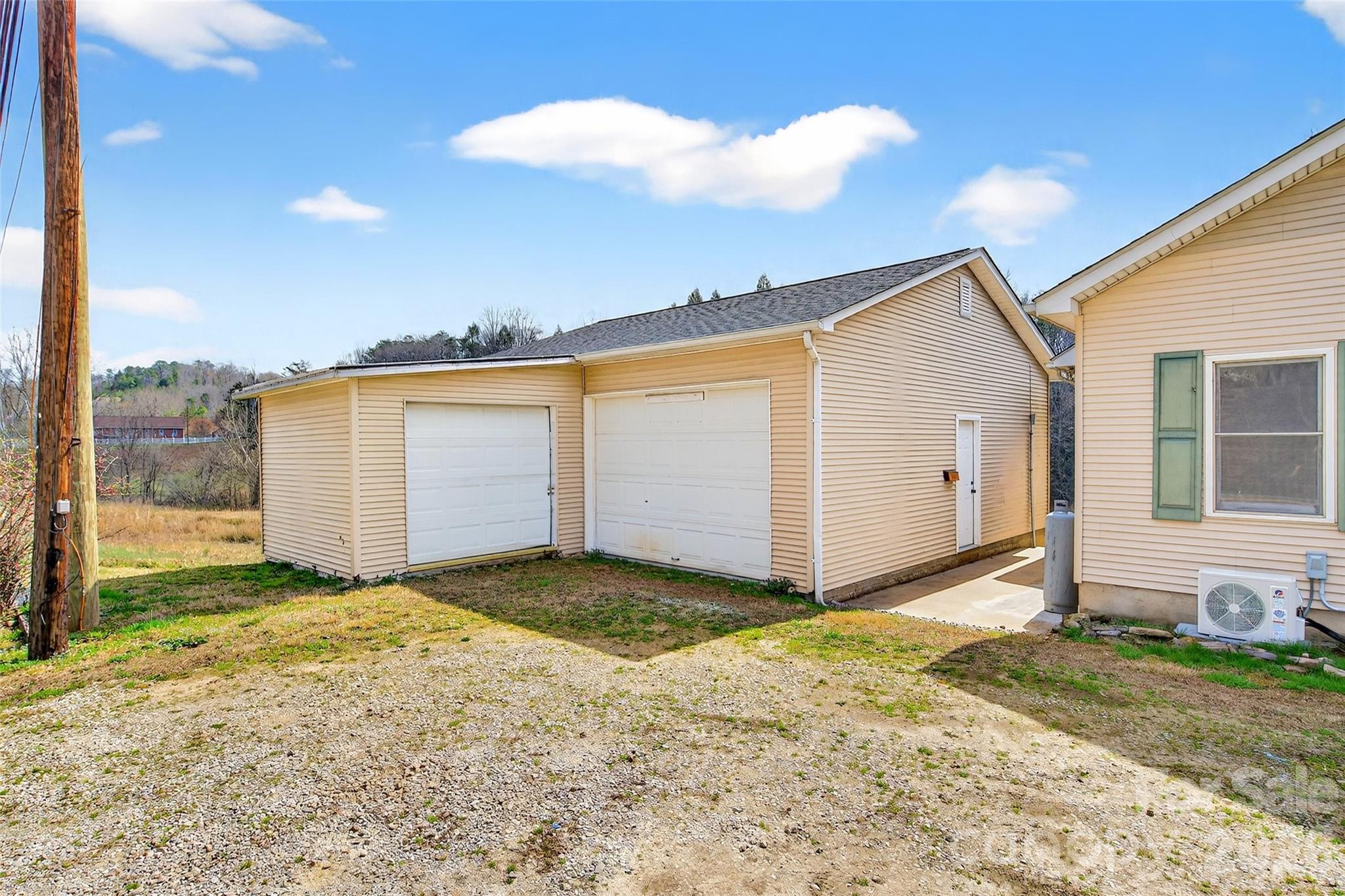 4259 Highway 70 Marion, NC 28752 - Photo 44 of 48