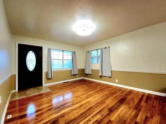 $225,000 | 1924 Trimble Road, Tallahassee, FL 32303