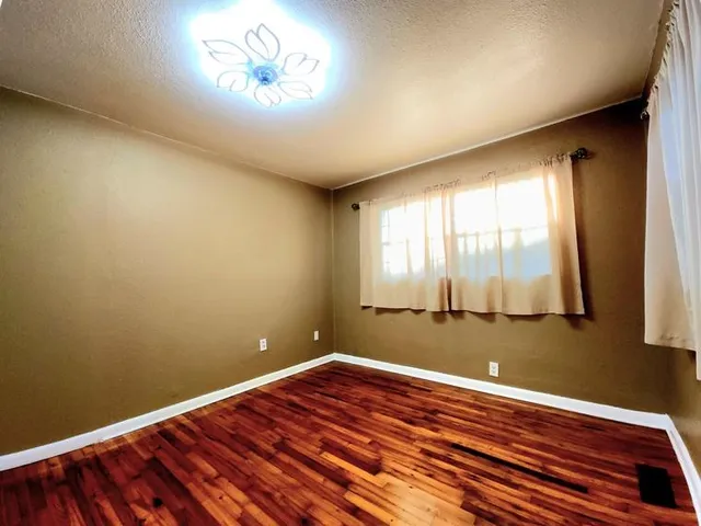 $225,000 | 1924 Trimble Road, Tallahassee, FL 32303