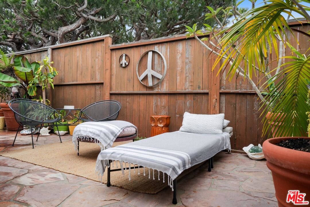 29500 Heathercliff Road, Unit 69 Malibu, CA 90265 - Photo 29 of 39