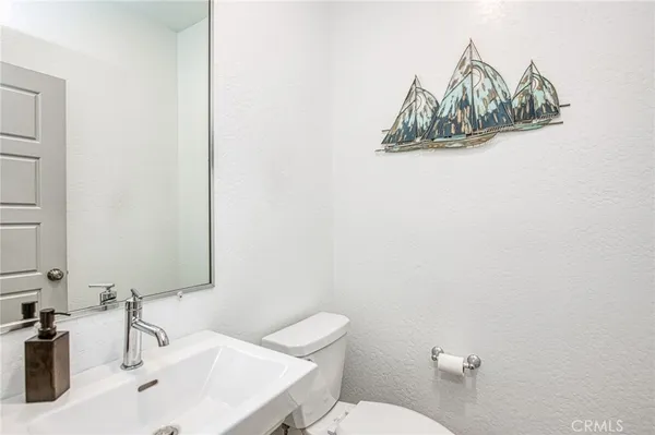 $644,500 | 1817 North Phillip Avenue, Clovis, CA 93619