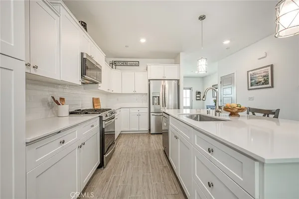 $644,500 | 1817 North Phillip Avenue, Clovis, CA 93619