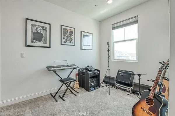 $644,500 | 1817 North Phillip Avenue, Clovis, CA 93619