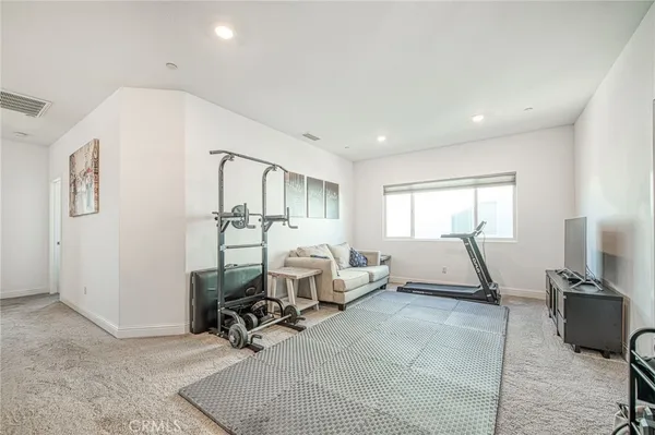 $644,500 | 1817 North Phillip Avenue, Clovis, CA 93619