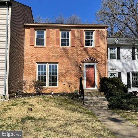 $2,800 | 1928 Rainbow Court, Woodbridge, VA 22192