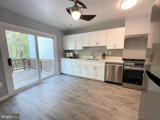 $2,800 | 1928 Rainbow Court, Woodbridge, VA 22192