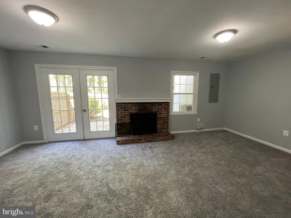 $2,775 | 1928 Rainbow Court, Woodbridge, VA 22192