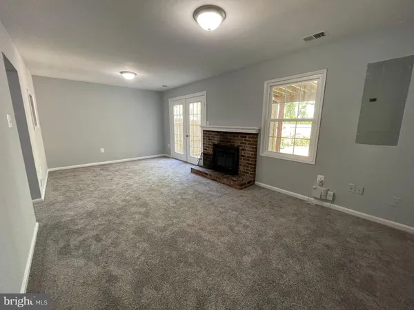 $2,775 | 1928 Rainbow Court, Woodbridge, VA 22192