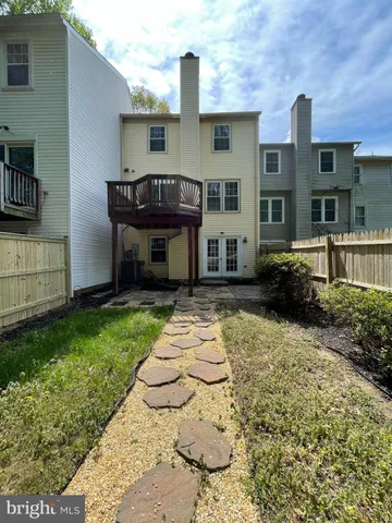 $2,800 | 1928 Rainbow Court, Woodbridge, VA 22192