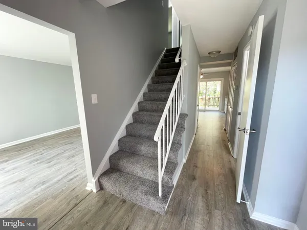 $2,775 | 1928 Rainbow Court, Woodbridge, VA 22192