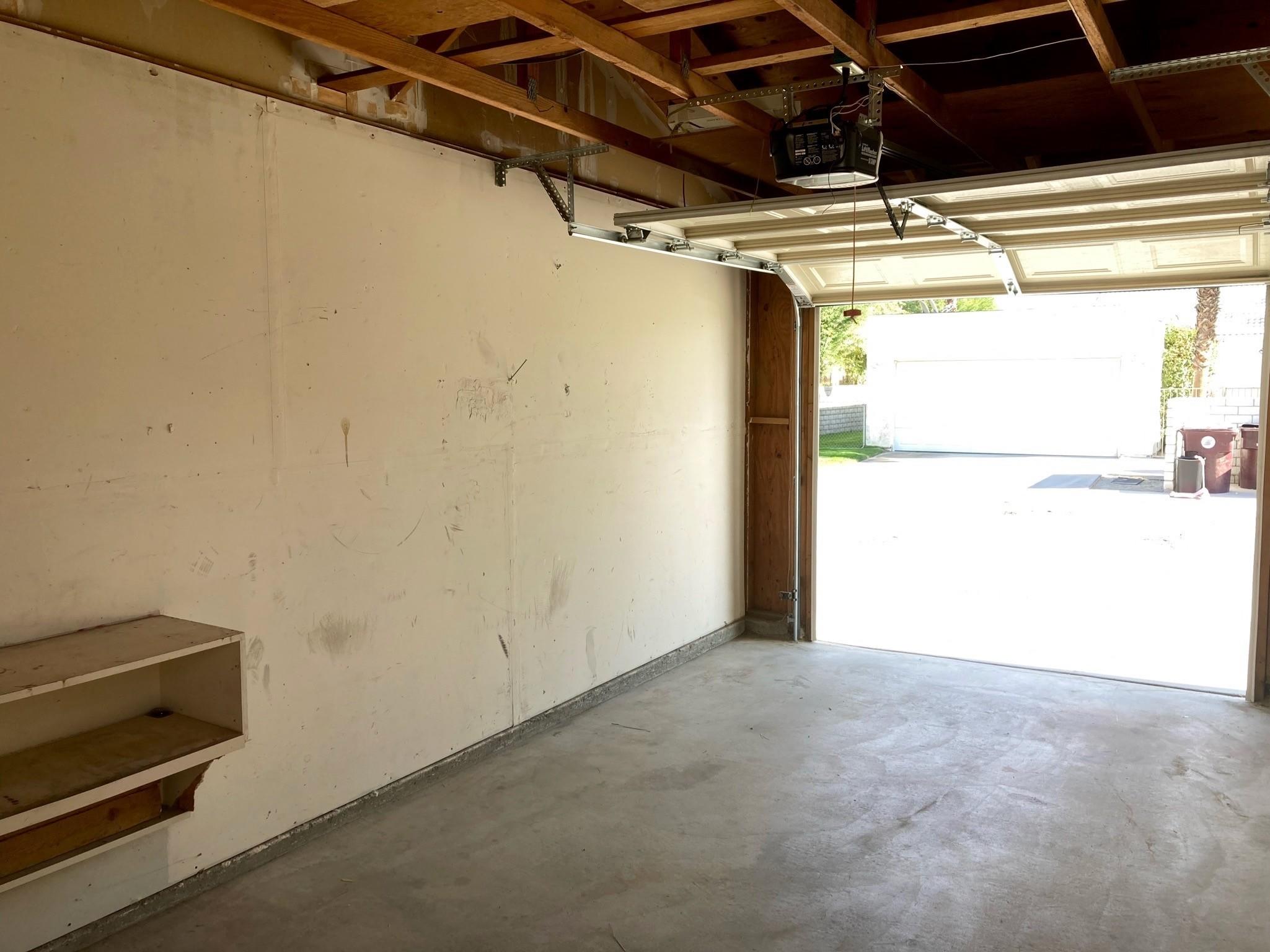 41680 Maroon Town Road, Unit B Bermuda Dunes, CA 92203 - Photo 18 of 19 a view of utility room