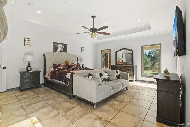 $1,190,000 | 584 Arbor View, Adkins, TX 78101