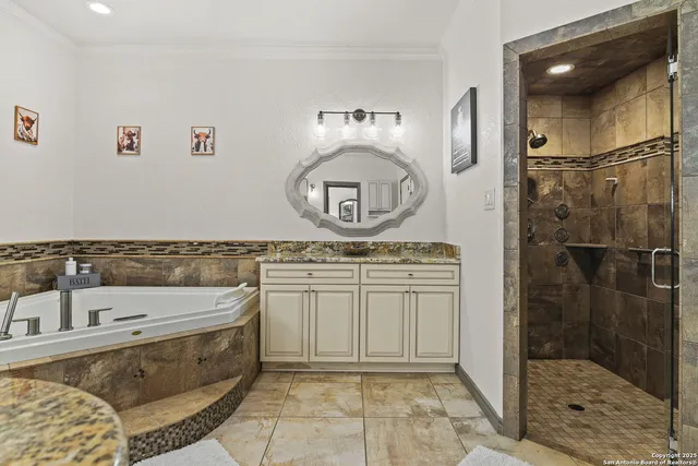 $1,190,000 | 584 Arbor View, Adkins, TX 78101