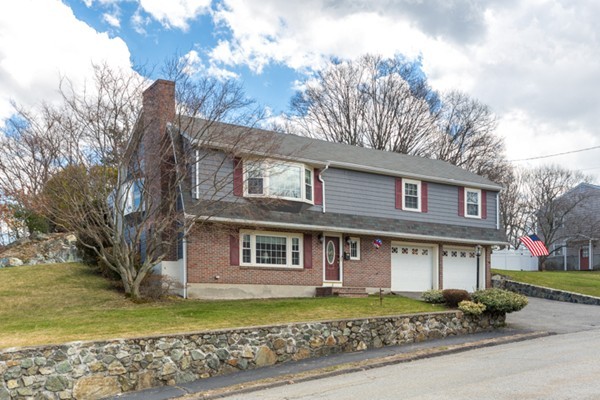 4 Arthur Road Wakefield, MA 01880 - Photo 1 of 30
