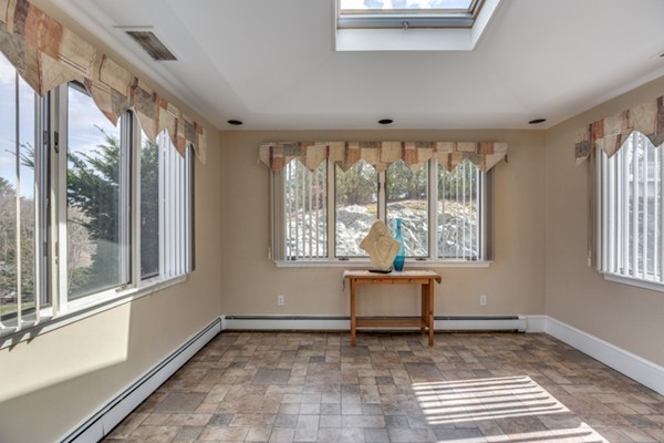 4 Arthur Road Wakefield, MA 01880 - Photo 12 of 30