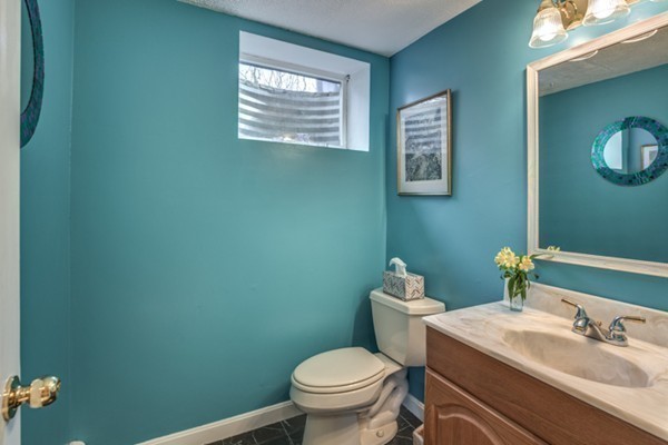 4 Arthur Road Wakefield, MA 01880 - Photo 18 of 30