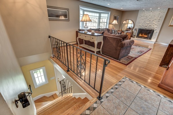 4 Arthur Road Wakefield, MA 01880 - Photo 2 of 30