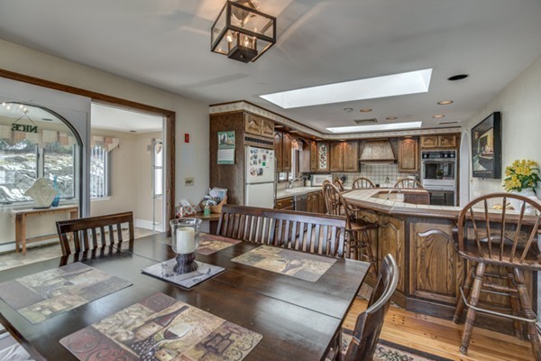 4 Arthur Road Wakefield, MA 01880 - Photo 8 of 30