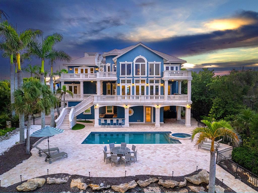 144 North Casey Key Road Nokomis, FL 34275 - Photo 4 of 54