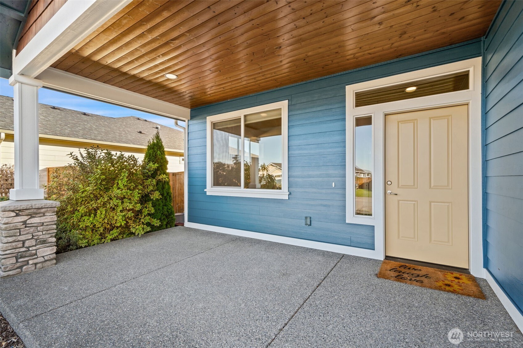 71 Blue Glacier Loop Sequim, WA 98382 - Photo 2 of 34