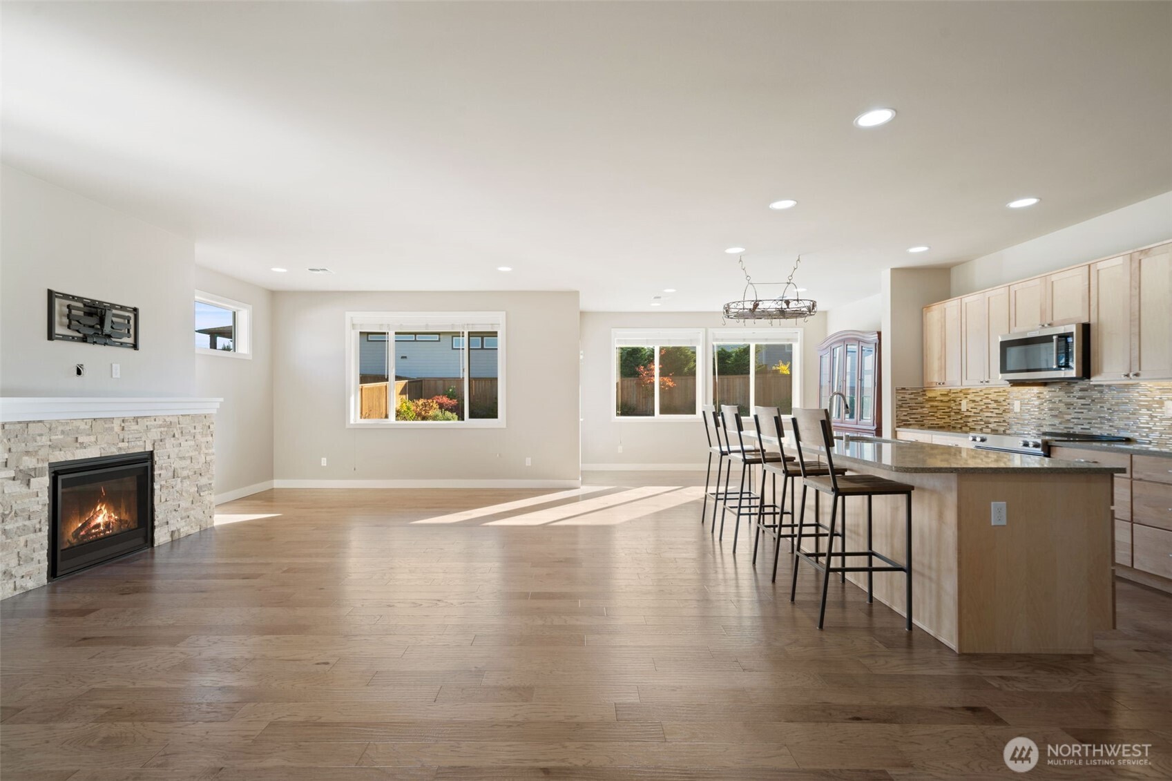 71 Blue Glacier Loop Sequim, WA 98382 - Photo 4 of 34