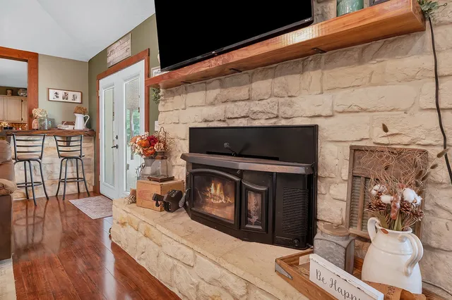 $385,000 | 267 County Road 2827, Warren, TX 77664