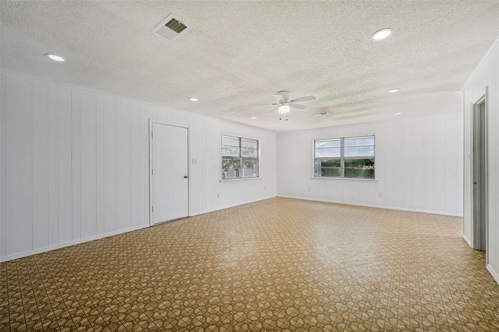 1814 Refinery Road Gainesville, TX 76240 - Photo 14 of 25